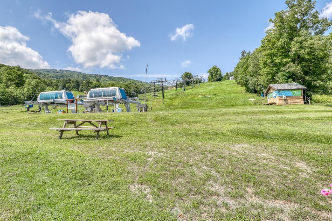 לדלו Okemo Mountain Lodge מראה חיצוני תמונה